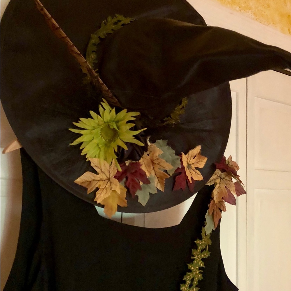 Witch costume